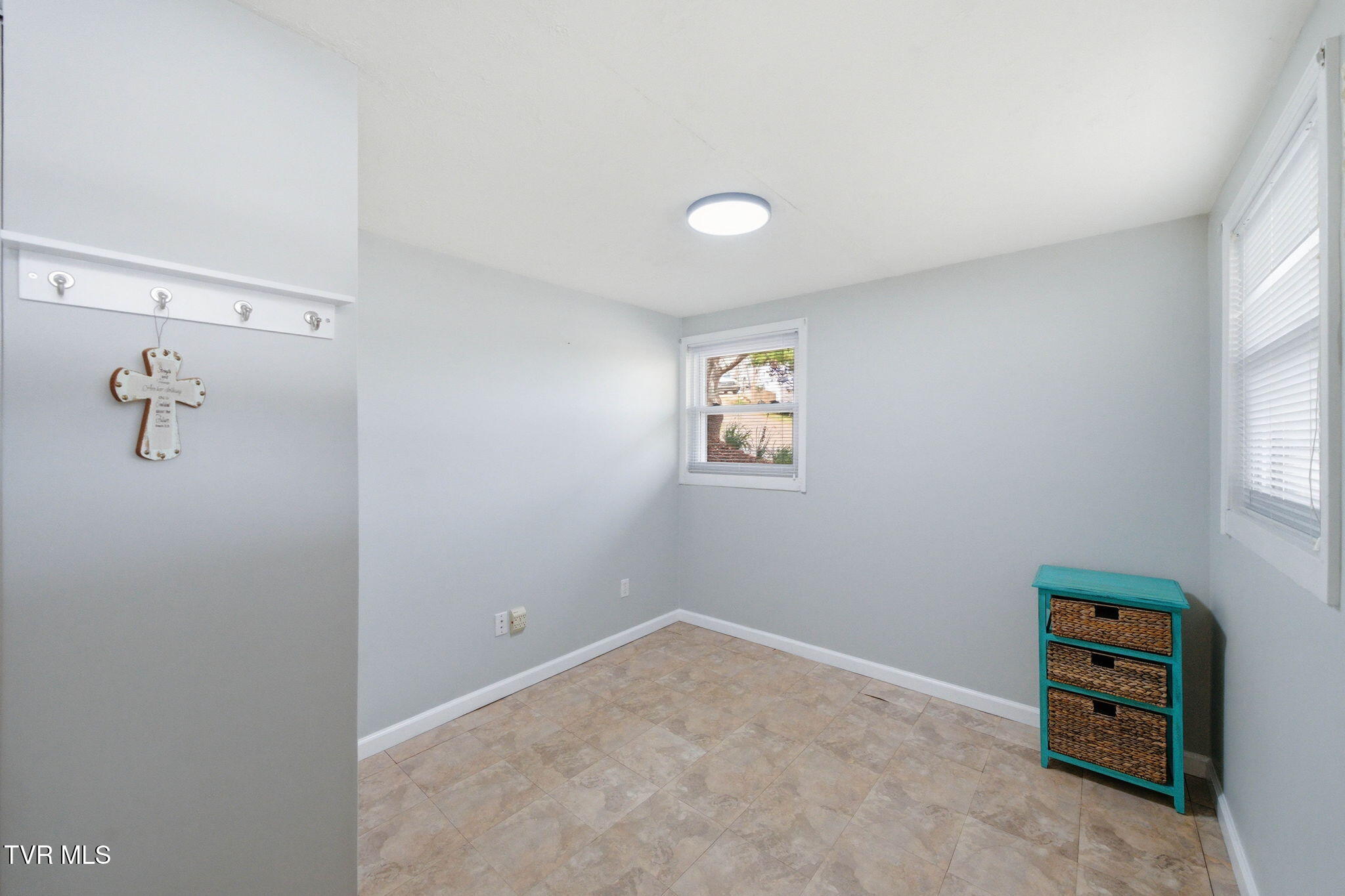 411 Gammon Road Kingsport, TN 37663 - Photo 27 of 39 7-web-or-mls-411 Gammon Rd-15