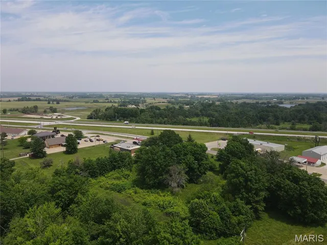$1,200,000 | 1007 North Brown Street, La Plata, MO 63549