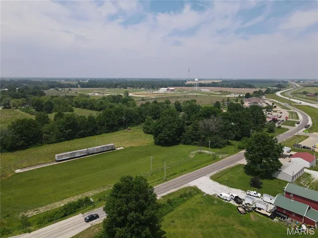 $1,200,000 | 1007 North Brown Street, La Plata, MO 63549