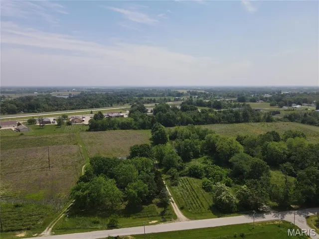 $1,200,000 | 1007 North Brown Street, La Plata, MO 63549