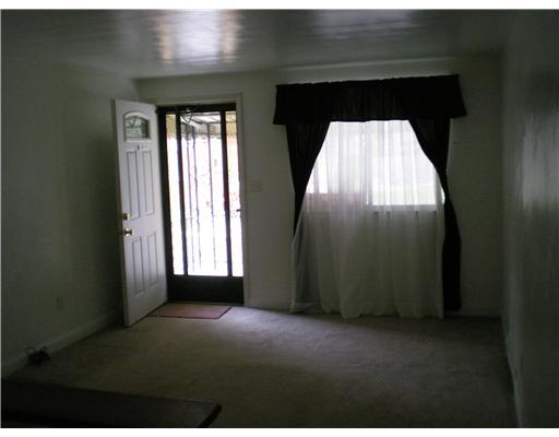 68 Spring Street Etna, PA 15223 - Photo 3 of 18 Living Room.