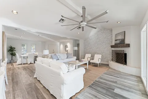 $684,500 | 10703 Deerwood Road, Houston, TX 77042