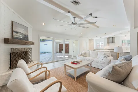 $684,500 | 10703 Deerwood Road, Houston, TX 77042