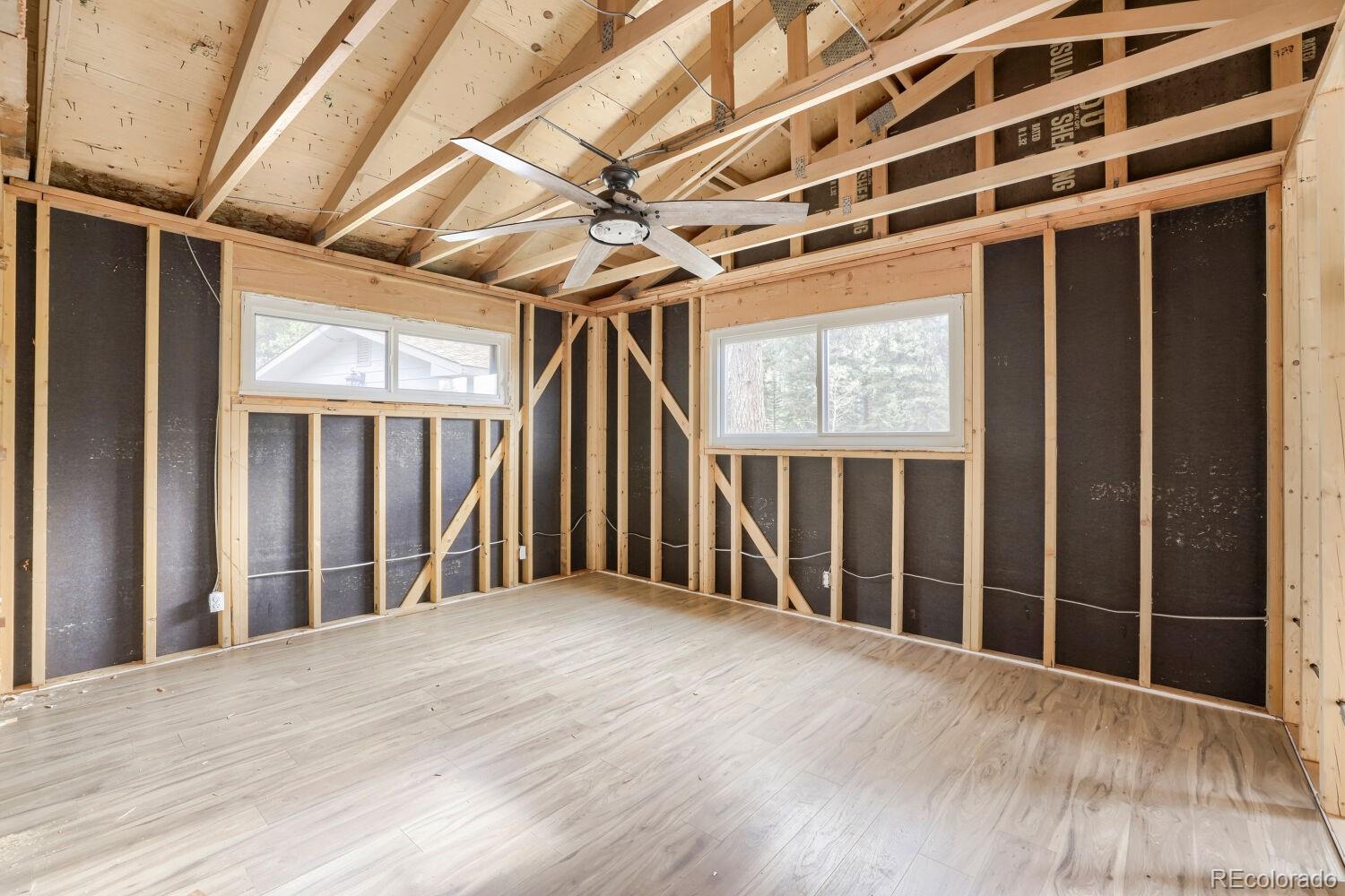 11662 Juniper Road Pine, CO 80470 - Photo 11 of 39 Gallery Image 11