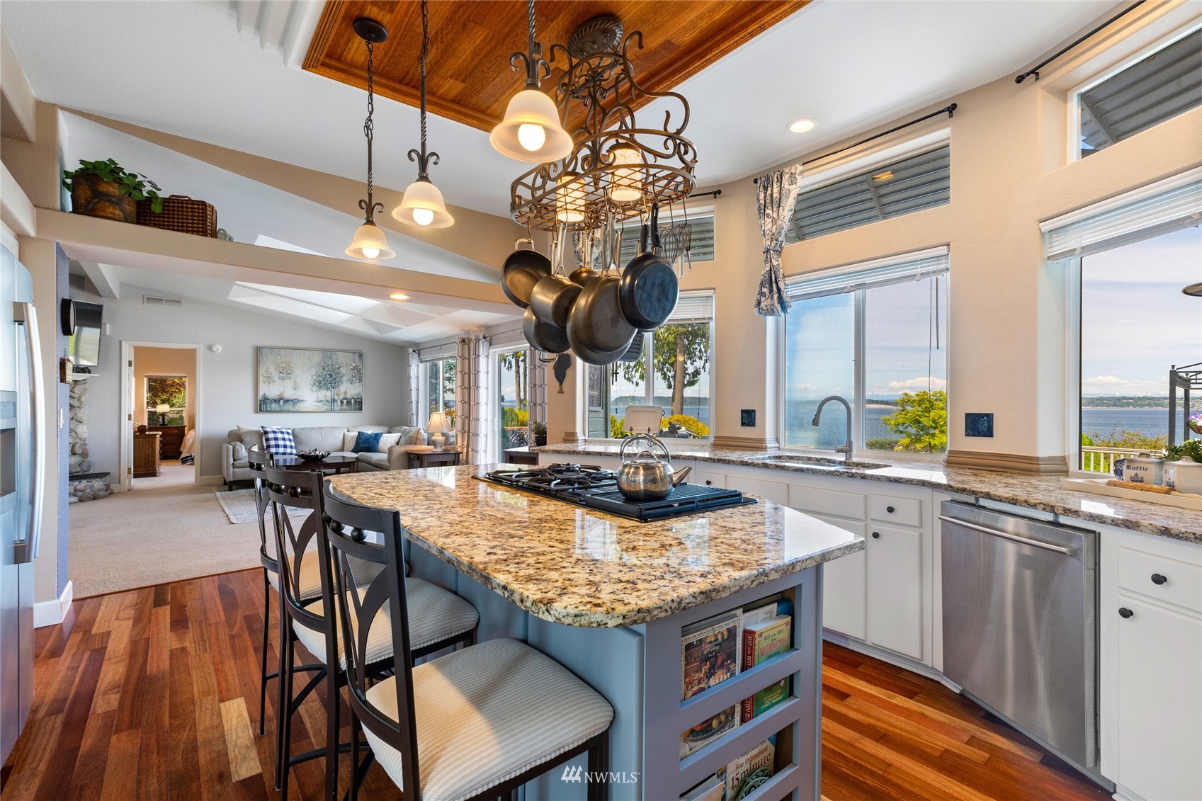 3051 Paradise Bay Road Port Ludlow, WA 98365 - Photo 12 of 36 Gallery Image 12