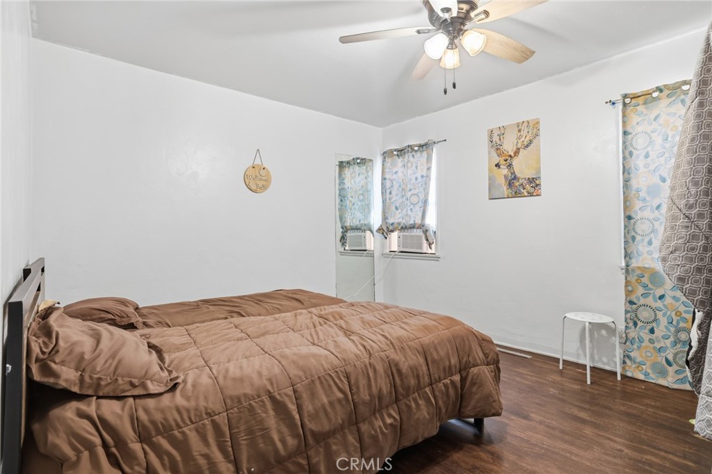 243 East Blaine Street Riverside, CA 92507 - Photo 12 of 17