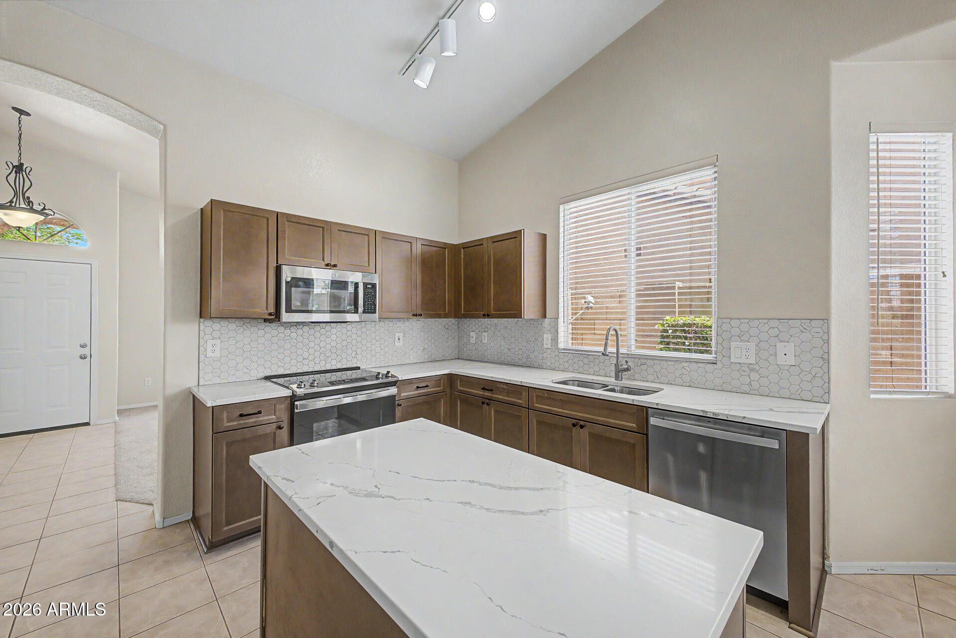 4545 East Rowel Road Phoenix, AZ 85050 - Photo 3 of 36 13-Rowel