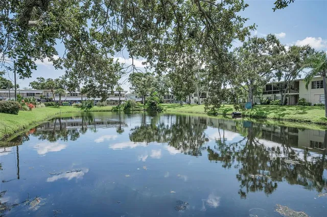 $98,500 | 5664 40th Terrace North, Unit 430, Kenneth City, FL 33709