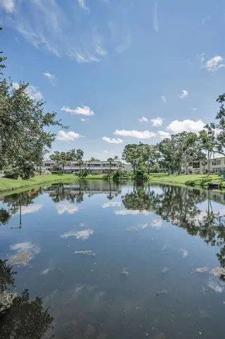 $98,500 | 5664 40th Terrace North, Unit 430, Kenneth City, FL 33709