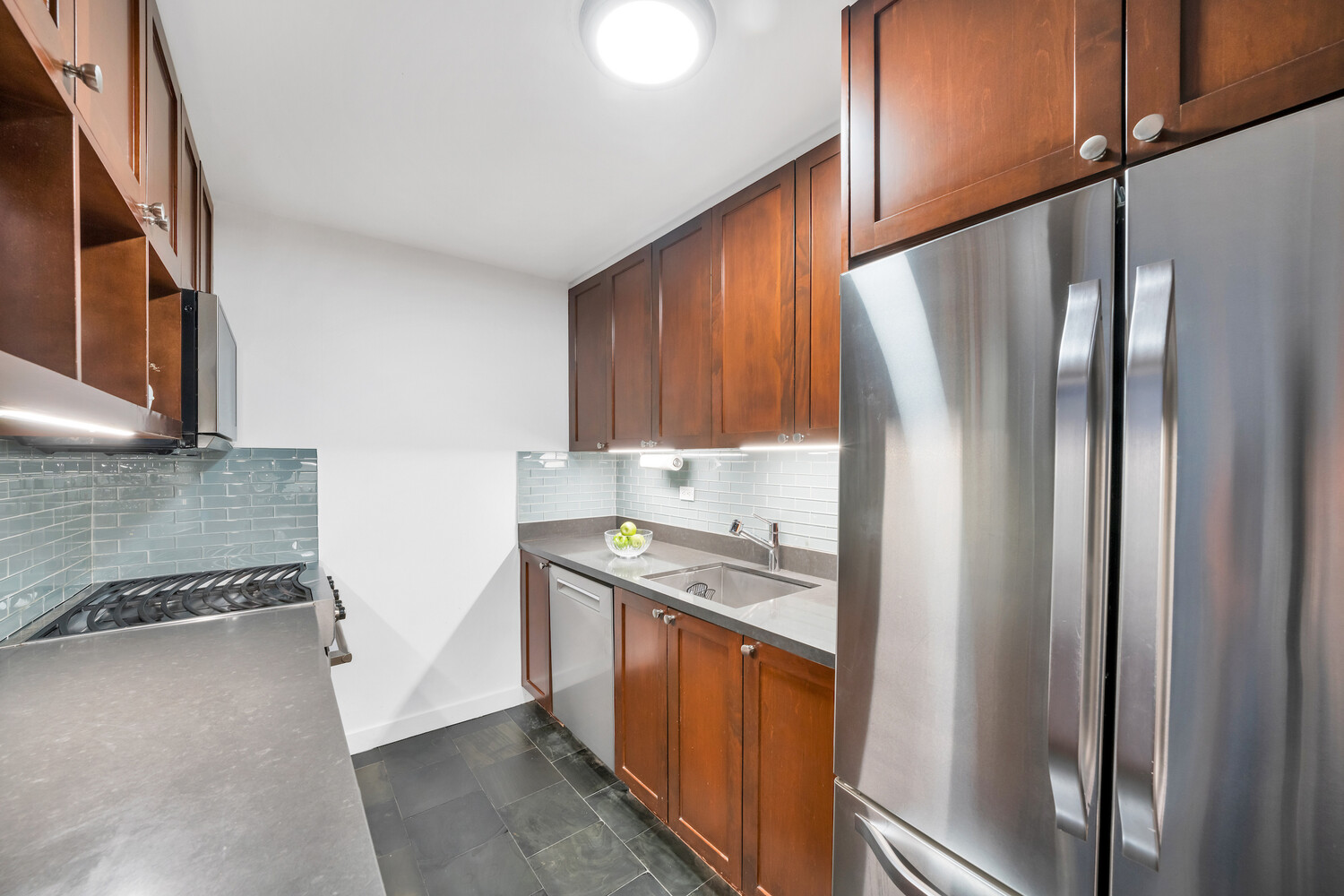 235 East 87th Street, Unit 10K Manhattan, NY 10128 - Photo 3 of 13