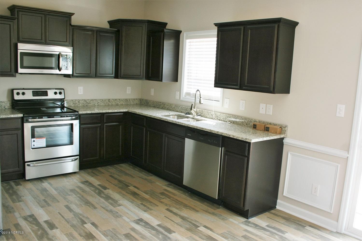 213 Dairyfarm Road Jacksonville, NC 28546 - Photo 3 of 9 Similar Photo