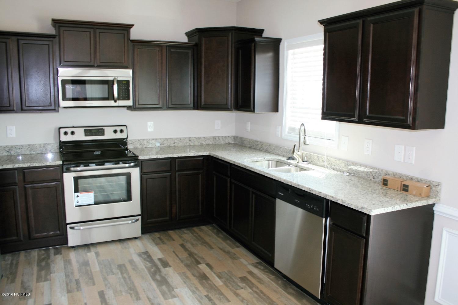 213 Dairyfarm Road Jacksonville, NC 28546 - Photo 4 of 9 Similar Photo