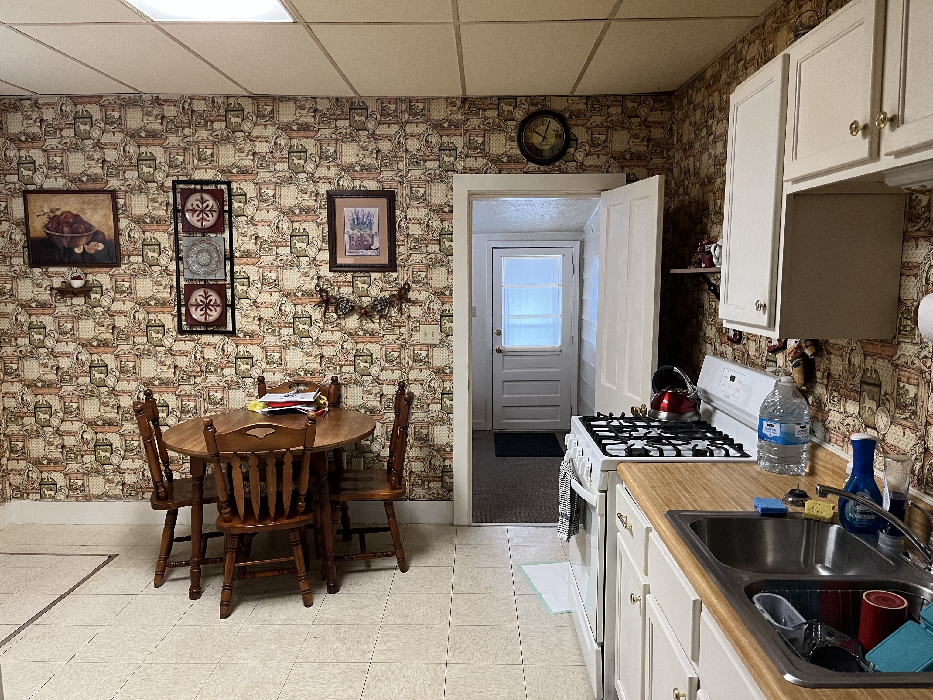 717 Reed Street Columbus, IN 47201 - Photo 6 of 12 Gallery Image 6