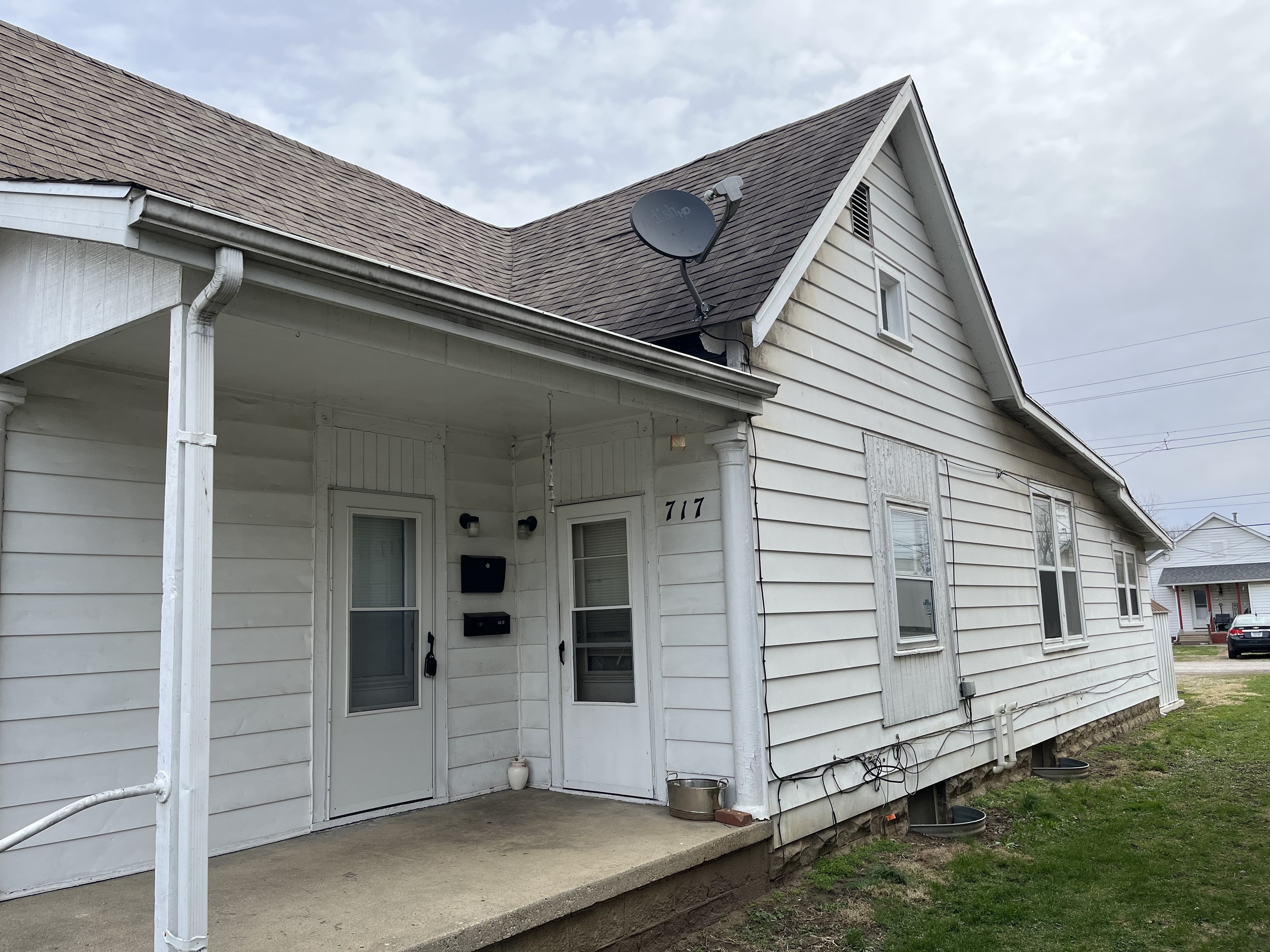 717 Reed Street Columbus, IN 47201 - Photo 9 of 12 Gallery Image 9
