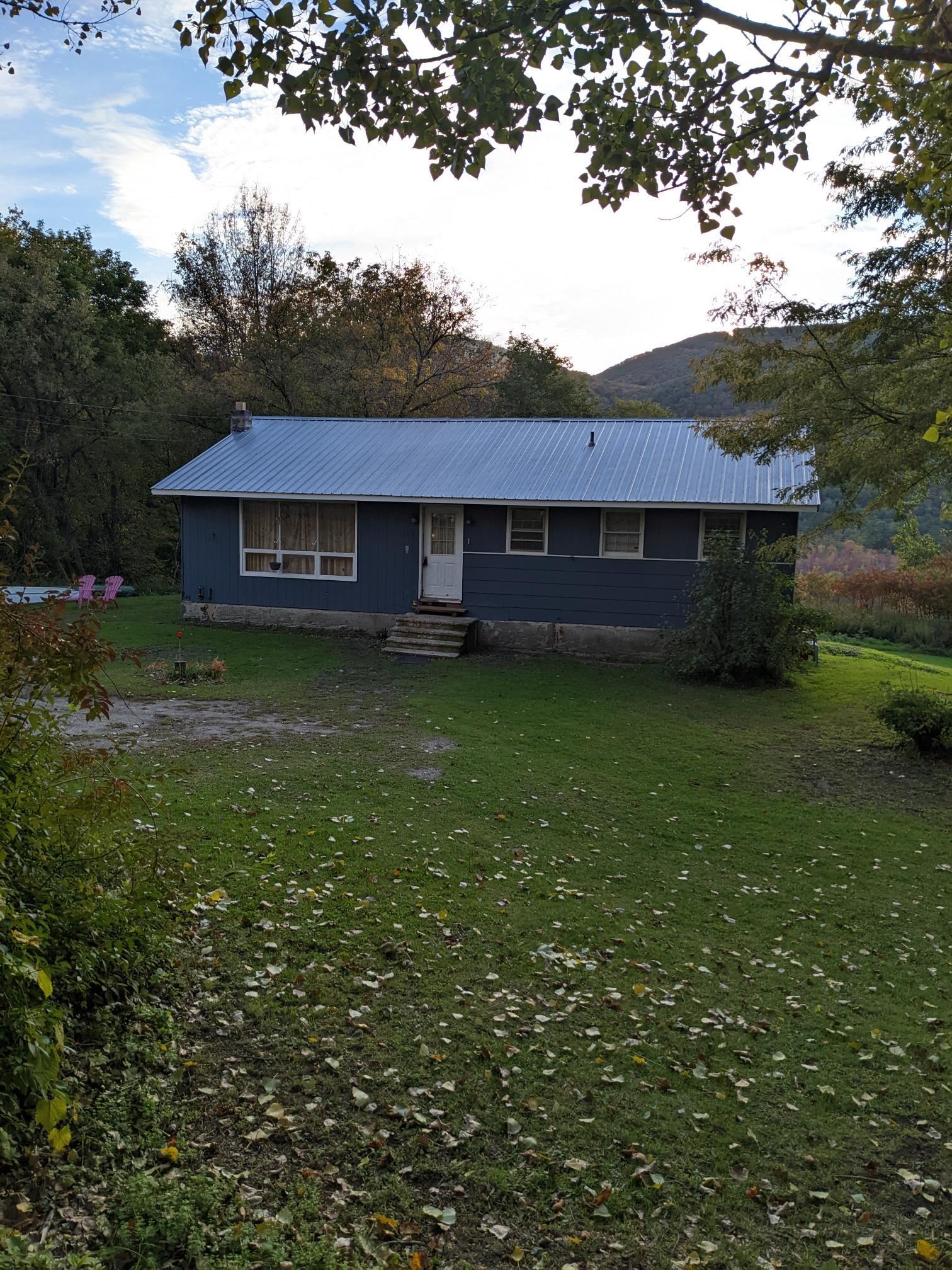 2199 Pleasant Street West Rutland, VT 05777 - Photo 4 of 18