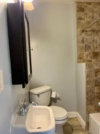 $1,250 | 148 Beyne Street, Unit 1, Mount Clemens, MI 48043