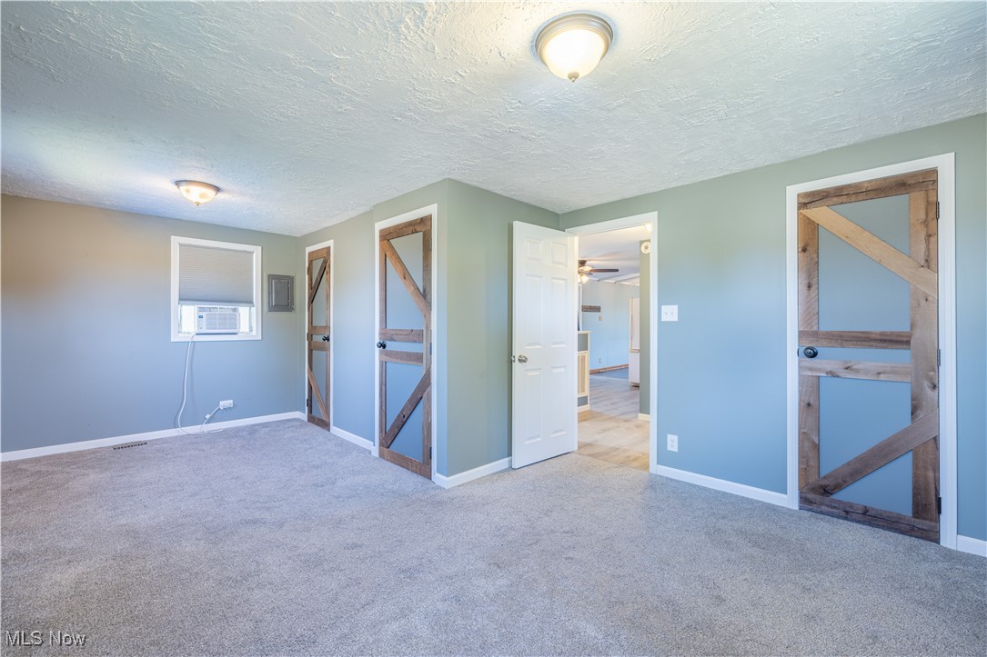 8505 Yoder Road Wadsworth, OH 44281 - Photo 11 of 39