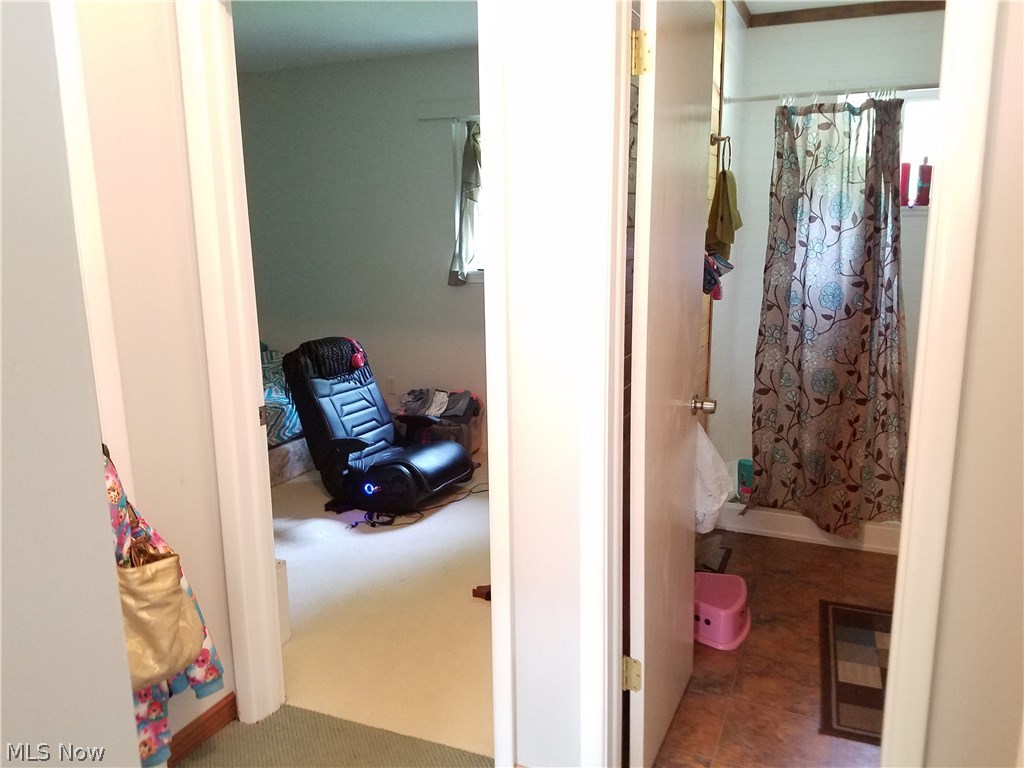 1710 Carterland Road Ashtabula, OH 44004 - Photo 5 of 6 Gallery Image 5