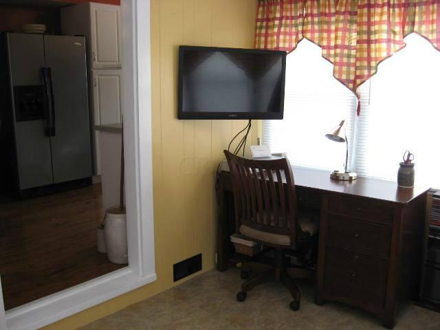 809 Rutter Avenue Lancaster, OH 43130 - Photo 17 of 21 Gallery Image 17