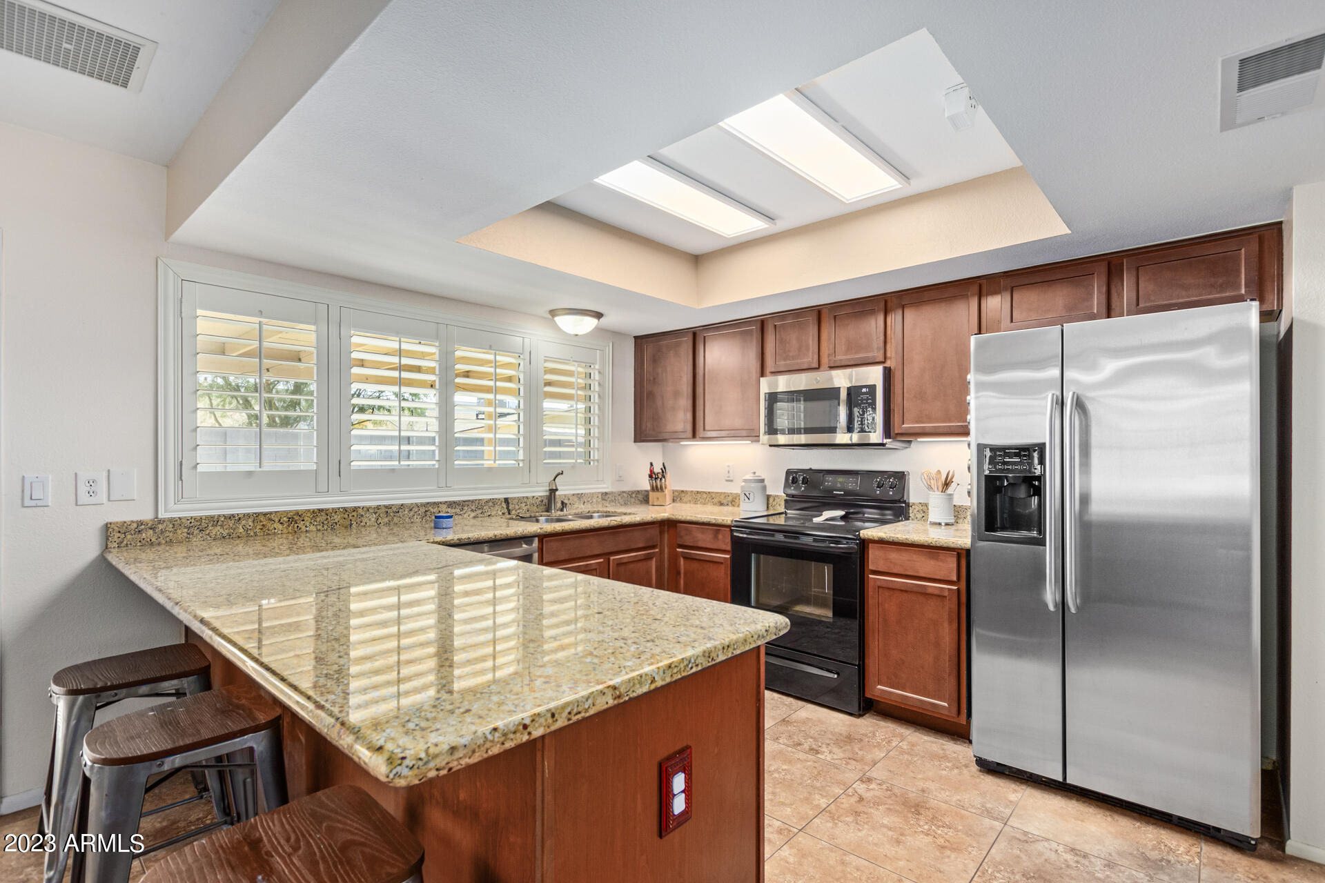 2637 East Libby Street Phoenix, AZ 85032 - Photo 1 of 26 12 - Libby