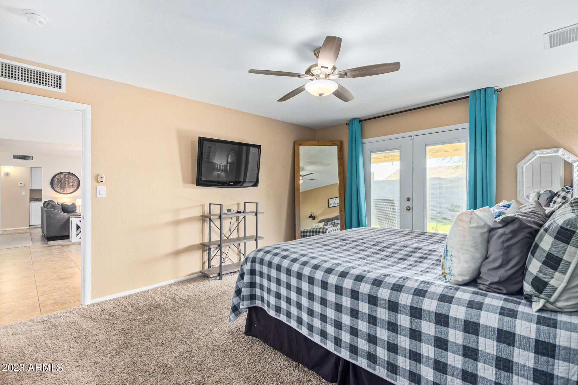 2637 East Libby Street Phoenix, AZ 85032 - Photo 15 of 26 18 - Libby