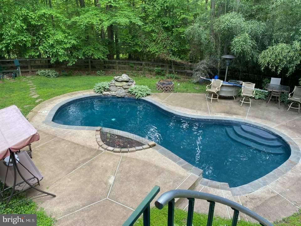 12354 Hunters Grove Road Manassas, VA 20112 - Photo 3 of 75 Gallery Image 3