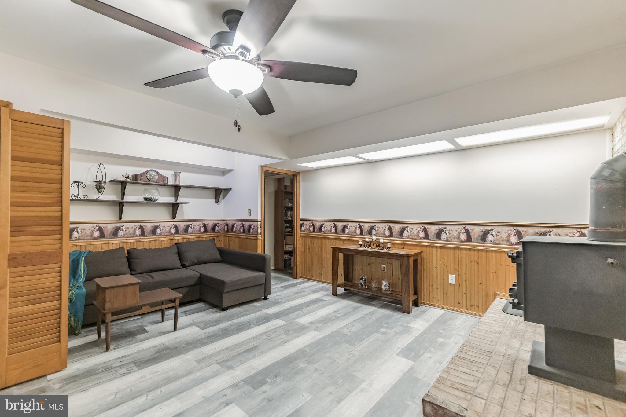 12354 Hunters Grove Road Manassas, VA 20112 - Photo 44 of 75 Gallery Image 44