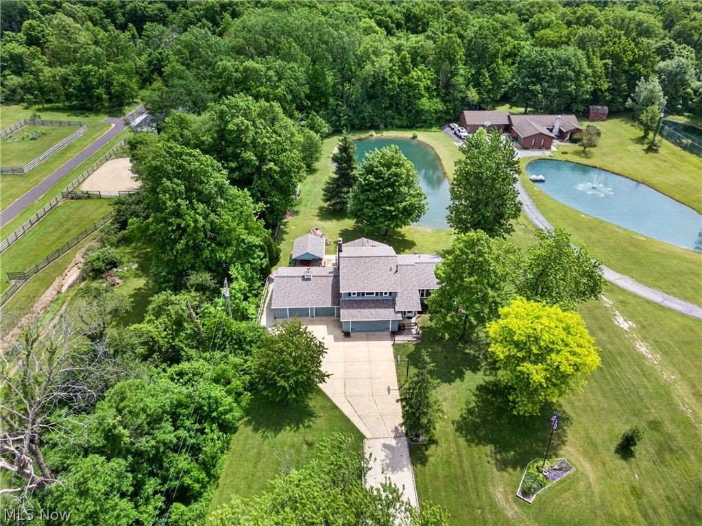 5329 Lance Road Medina, OH 44256 - Photo 3 of 47