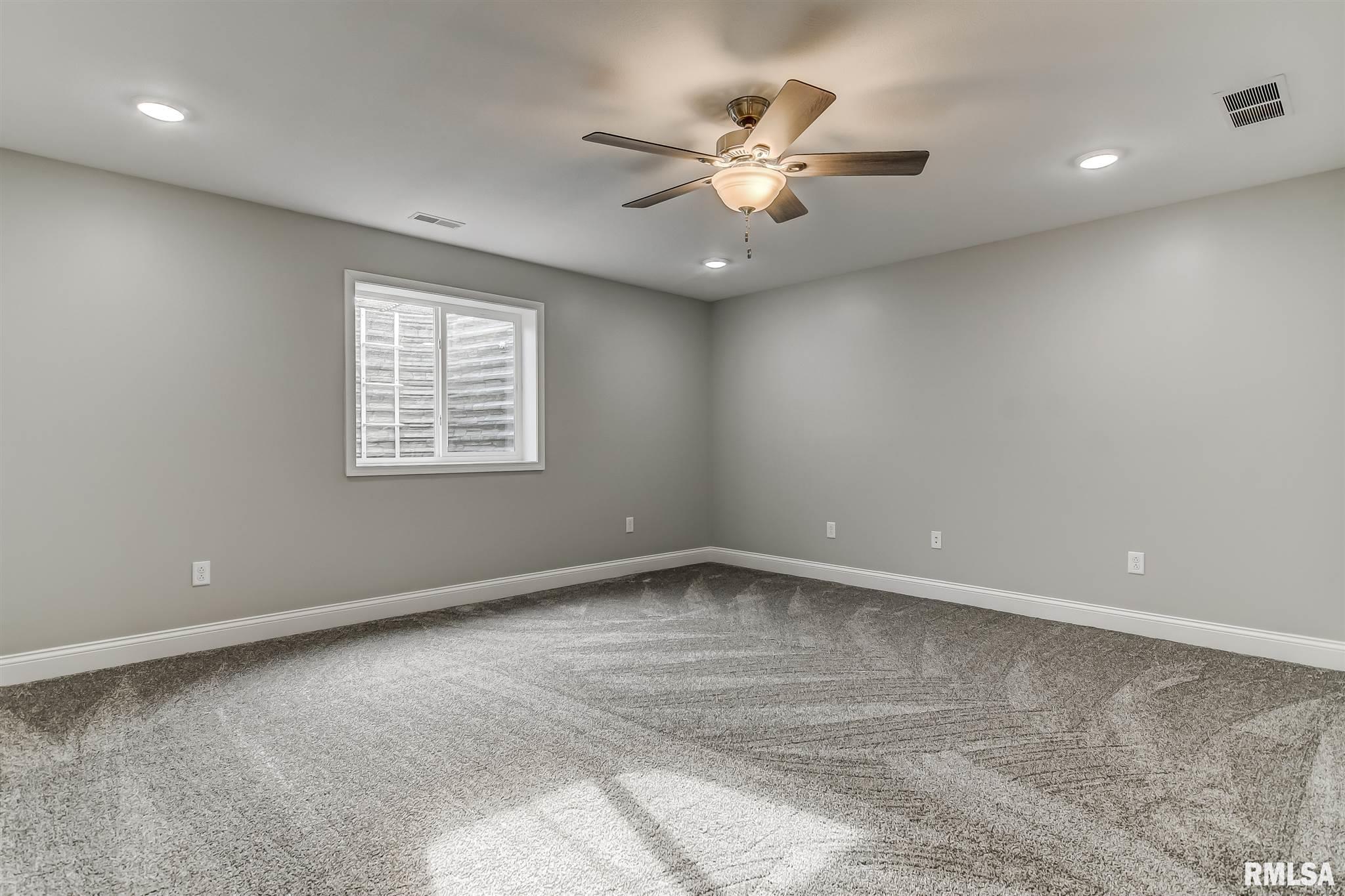 5412 Verdant Lane Springfield, IL 62711 - Photo 34 of 36 Gallery Image 34
