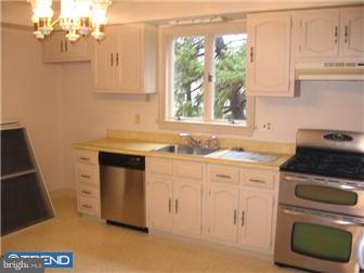 1150 King Road West Chester, PA 19380 - Photo 4 of 11 Kitchen