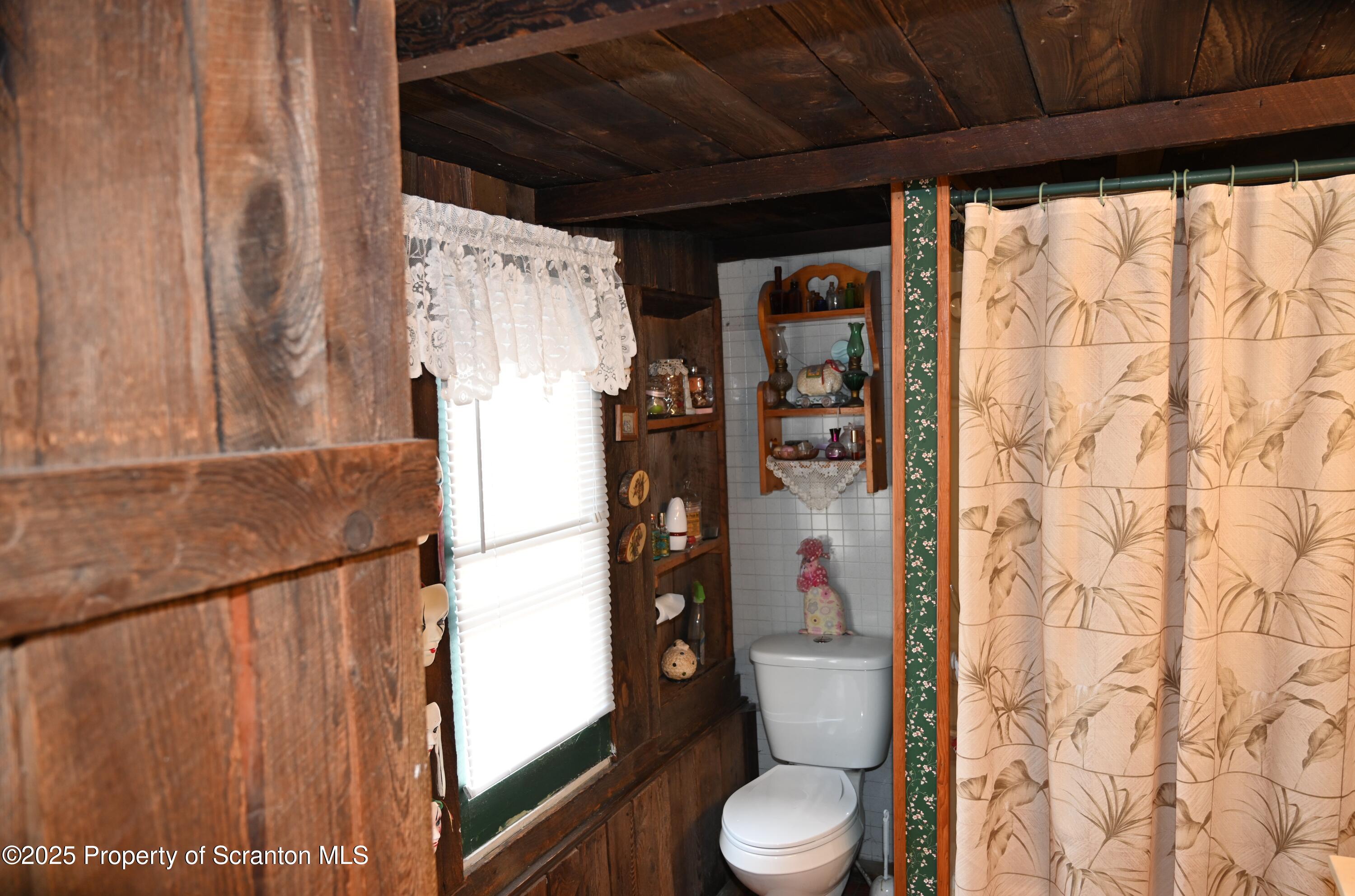 358 Barney Hollow Road Nicholson, PA 18446 - Photo 18 of 61 DSC_2166