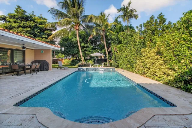 a view of a porch with furniture