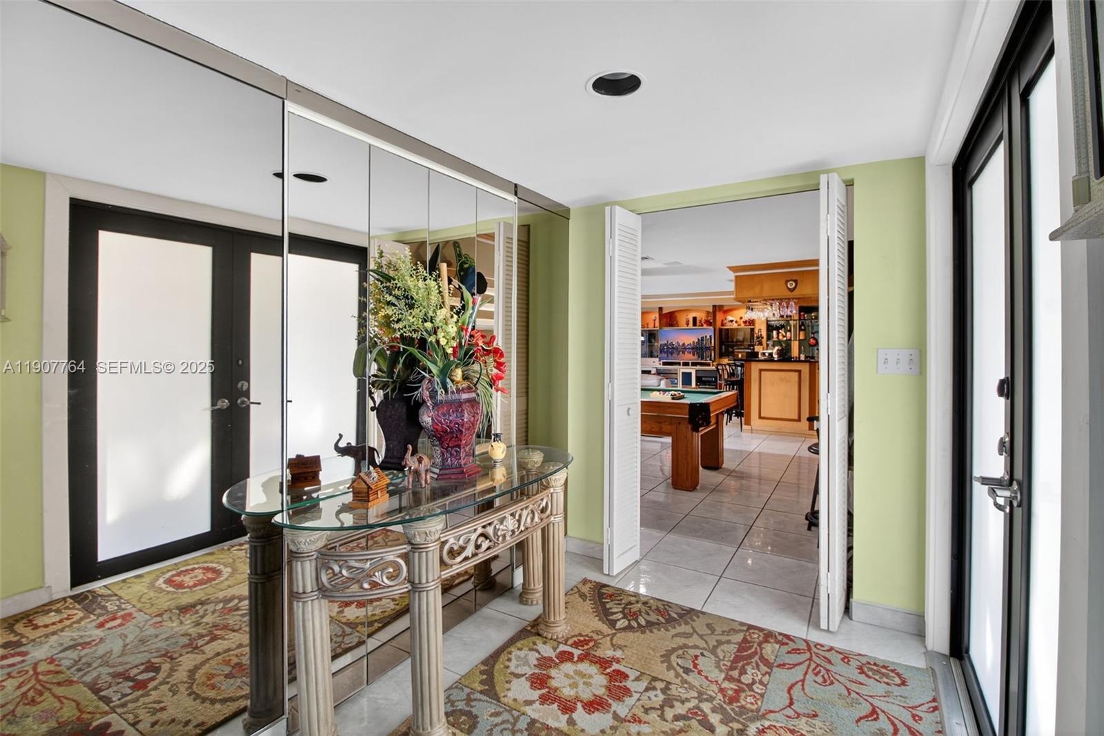 15010 Dunbarton Place Miami Lakes, FL 33016 - Photo 5 of 36