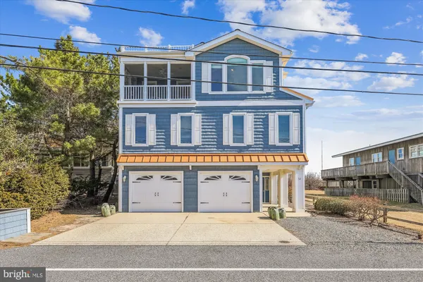 $6,500,000 | 54 South Atlantic Avenue, Bethany Beach, DE 19930