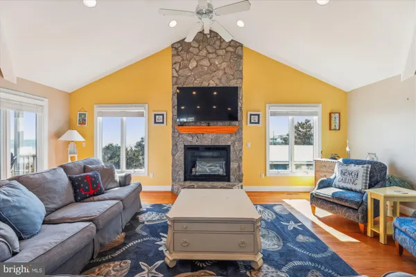 $6,500,000 | 54 South Atlantic Avenue, Bethany Beach, DE 19930