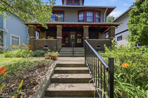 $350,000 | 1124 North Tacoma Avenue, Indianapolis, IN 46201