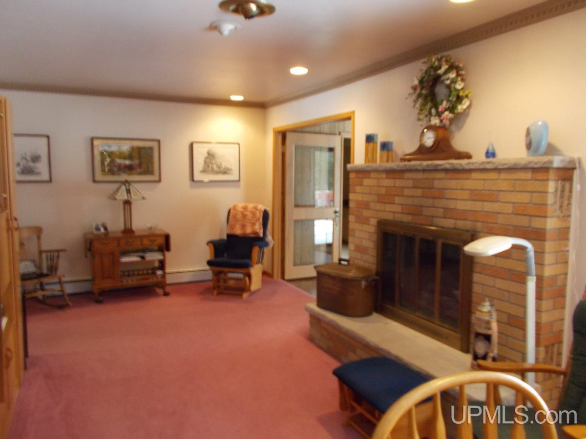 716 West Gulliver Lake Road Gulliver, MI 49840 - Photo 16 of 27