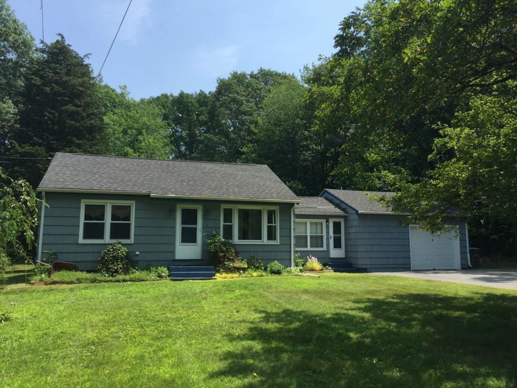 23 Riverview Road East Lyme, CT 06357 - Photo 1 of 1 a front view of a house with a garden