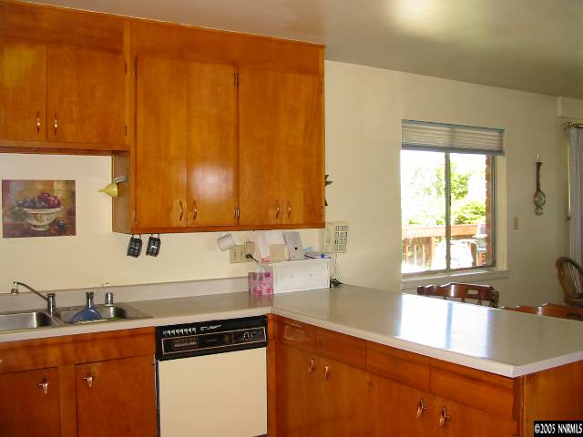 2301 Ives Avenue Reno, NV 89503 - Photo 4 of 8 Photo 4
