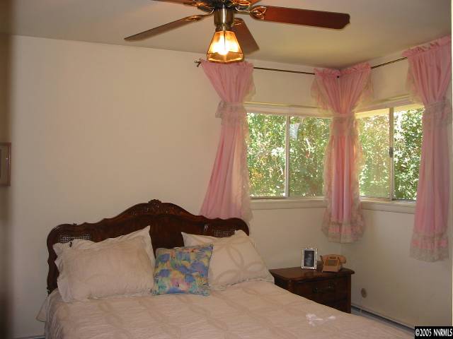 2301 Ives Avenue Reno, NV 89503 - Photo 6 of 8 Photo 6
