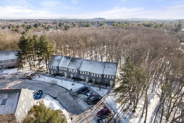 $469,900 | 9 Oak Ridge Drive, Unit 6, Maynard, MA 01754