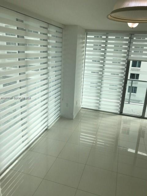 79 Southwest 12th Street, Unit 1106S Miami, FL 33130 - Photo 12 of 18