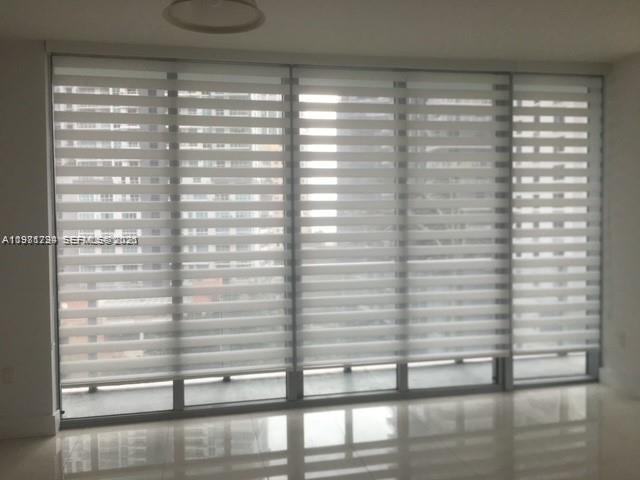 79 Southwest 12th Street, Unit 1106S Miami, FL 33130 - Photo 13 of 18