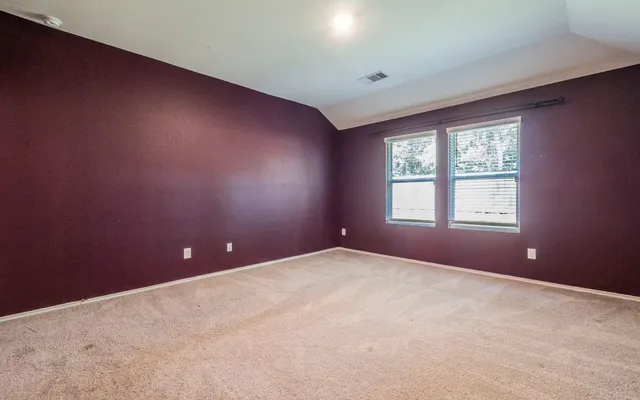 $279,900 | 352 Sickle Loop, Kyle, TX 78640