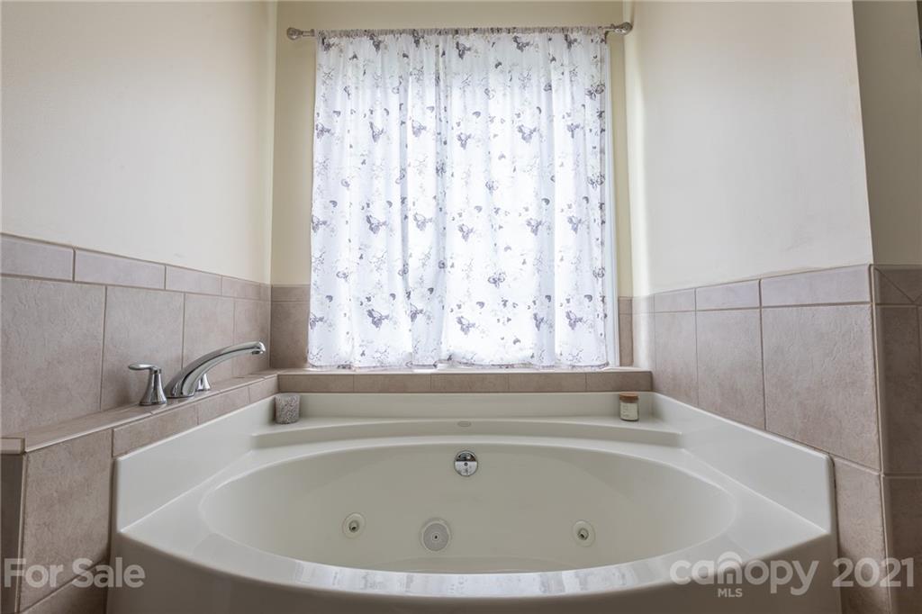 122 Christ School Road Arden, NC 28704 - Photo 19 of 23 Gallery Image 19