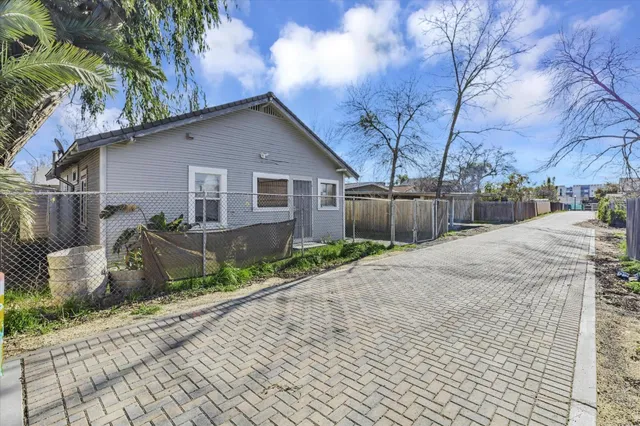 $519,999 | 2343 Erickson Street, Sacramento, CA 95815