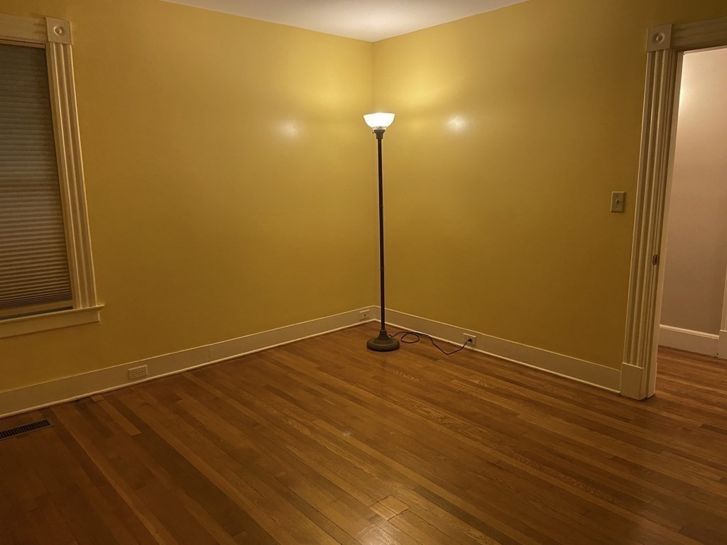 21 Lyman Road, Unit A Northampton, MA 01060 - Photo 12 of 22 Gallery Image 12