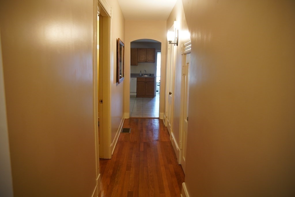 21 Lyman Road, Unit A Northampton, MA 01060 - Photo 5 of 22 Gallery Image 5
