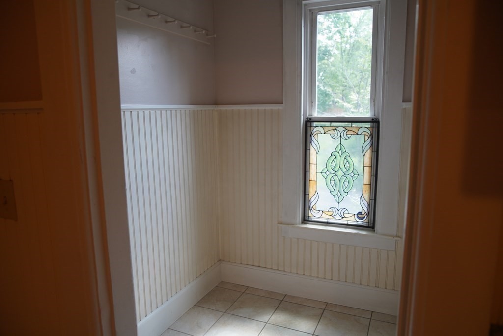 21 Lyman Road, Unit A Northampton, MA 01060 - Photo 9 of 22 Gallery Image 9