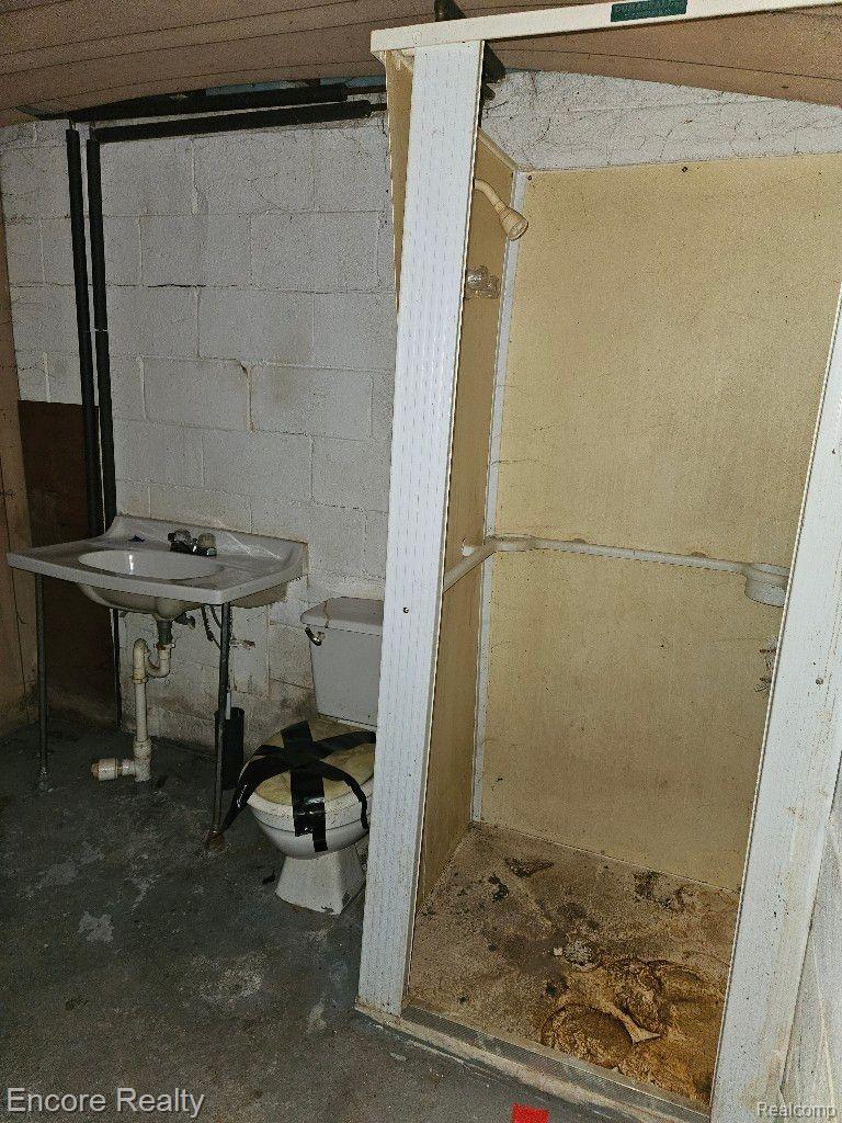 9039 Rutland Street Detroit, MI 48228 - Photo 19 of 19 Gallery Image 19